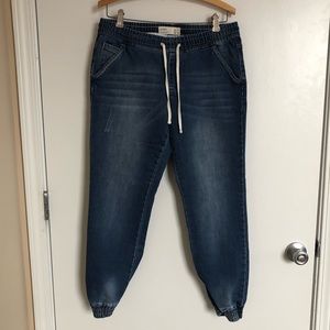 CottonOn Jogger Jeans Size 6